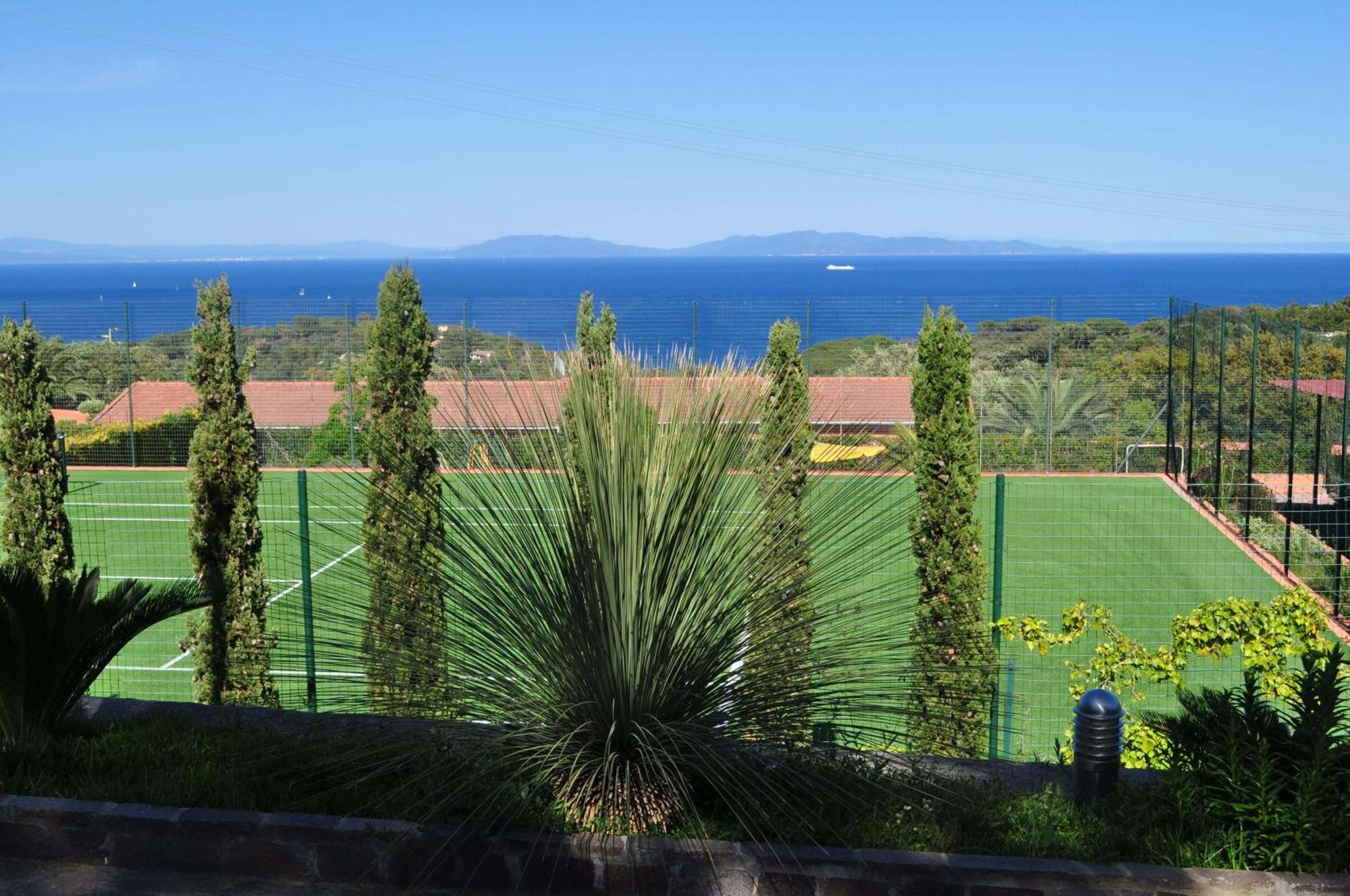 Residence Belvedere Capoliveri  Buitenkant foto